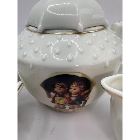 Hummel Danbury Mint Stormy Weather Tea Set Unbrella Boy Creamer, Umbrella Girl S - Picture 5 of 16